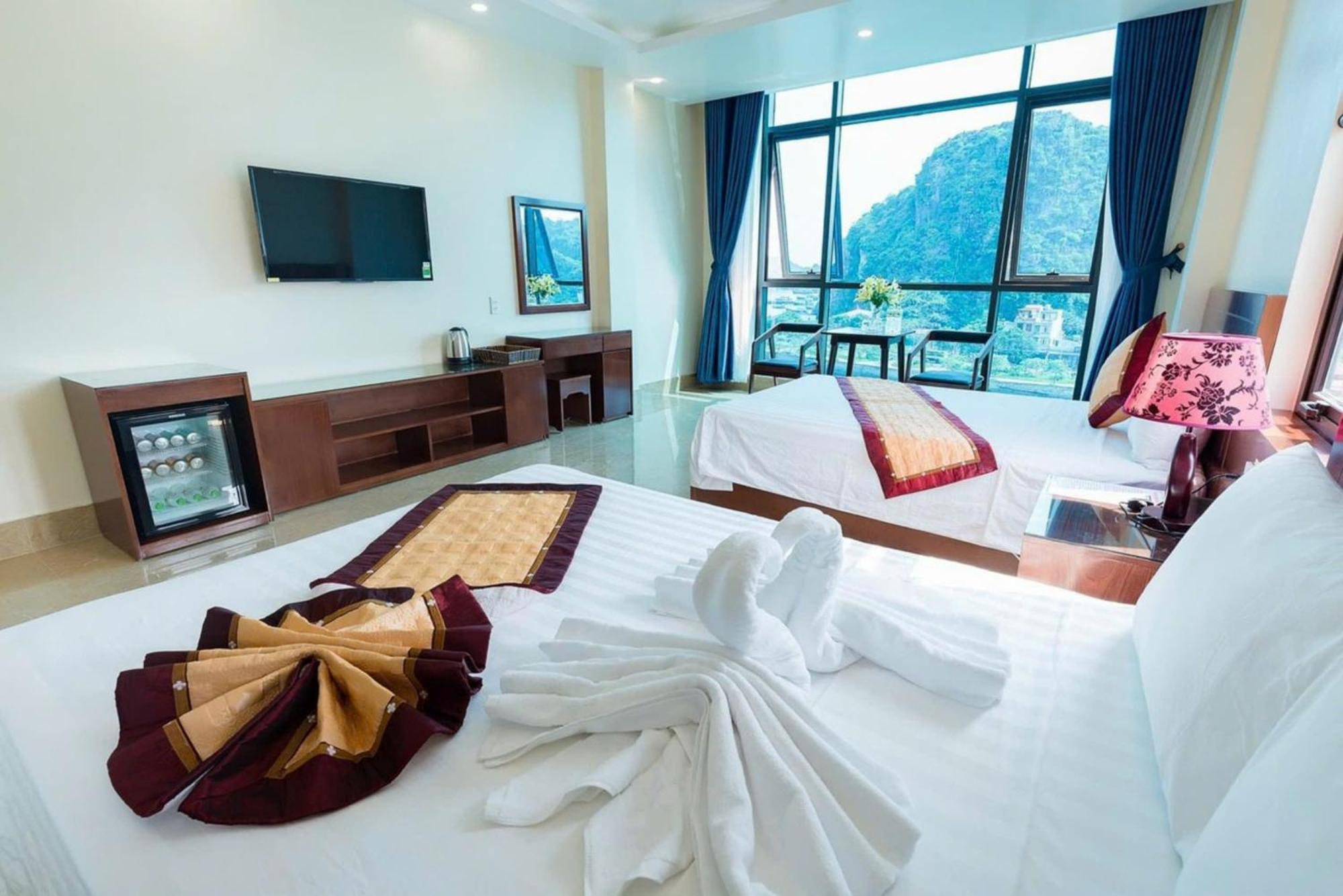 Aroma Cat Ba Sea View Hotel Chan Chau Kültér fotó